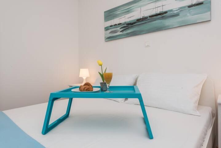 Blue Sky, Modern Sea View Apartment نوفاليا المظهر الخارجي الصورة