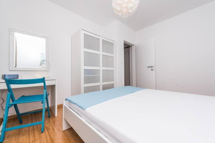 Blue Sky, Modern Sea View Apartment نوفاليا المظهر الخارجي الصورة